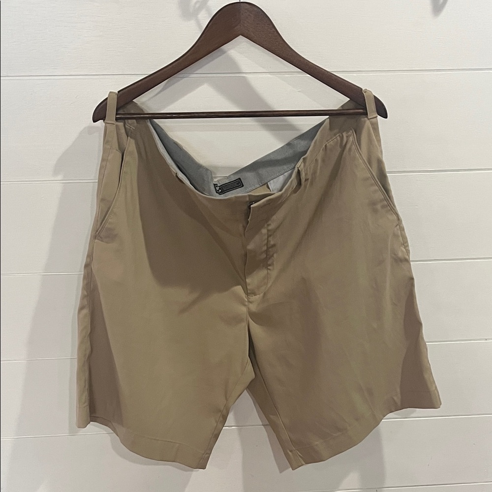 Callaway Men's Khaki Flat Front Shorts